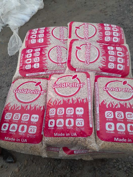 Peleti, brichete fag si carpen și tărâțe