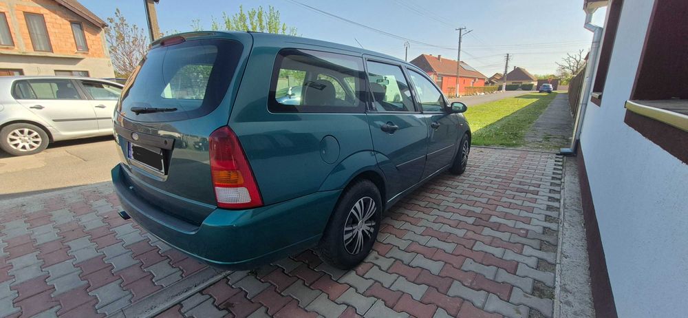 Ford Focus Turnier 2.0 benzina 1999