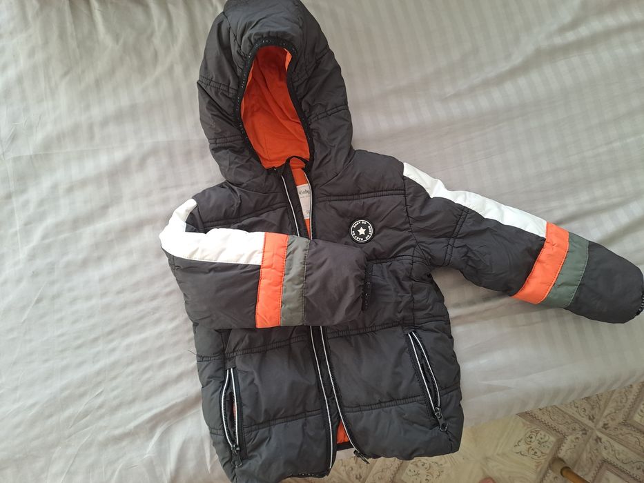 Детская куртка осень-весна