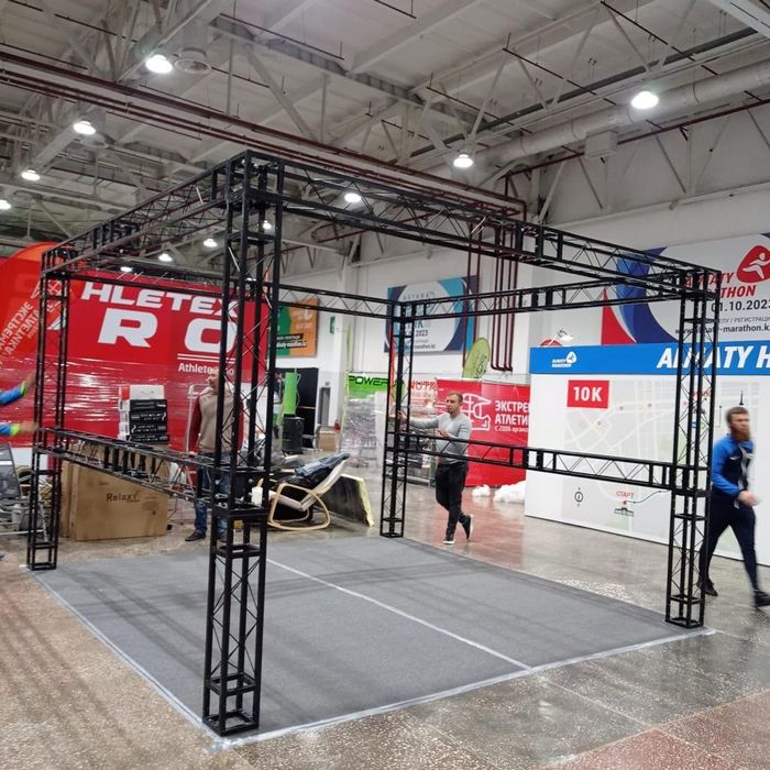 Аренда фермовой конструкции каркас для баннера подиум прес сцены