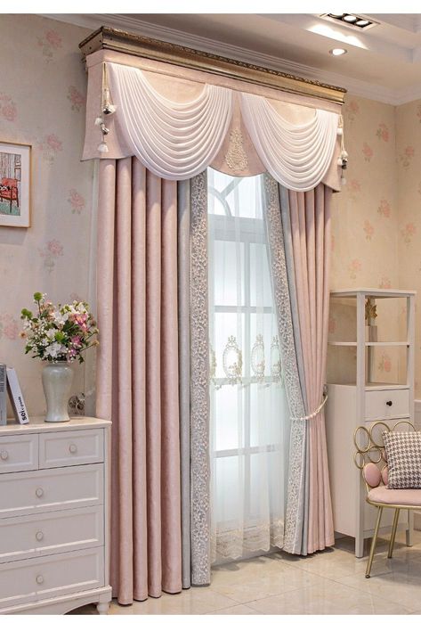 Tayyor tikilgan pardalar