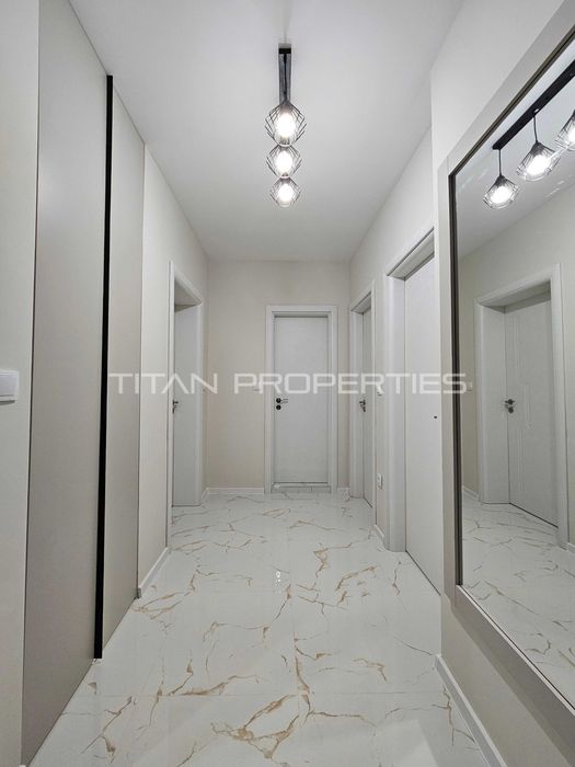 Продава се Тристаен апартамент в Пловдив, Гагарин - 115 кв.м за 1435 €/кв.м - Снимка #8