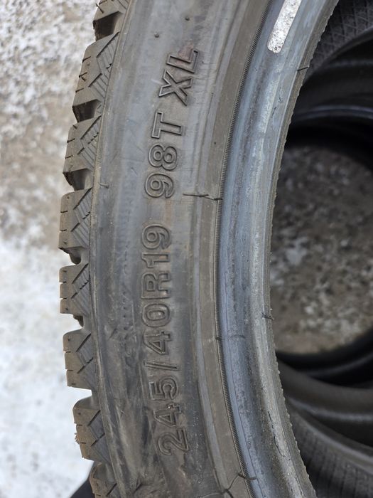 Зимний шины с шипами