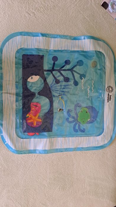 Детско водно килимче + Въртяща се играчка за столче + Гризалка