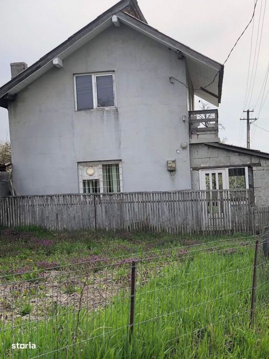 Casa P+M 88 mp, teren 496 mp, langa Cetatea Ciceului – Ciceu Corabia