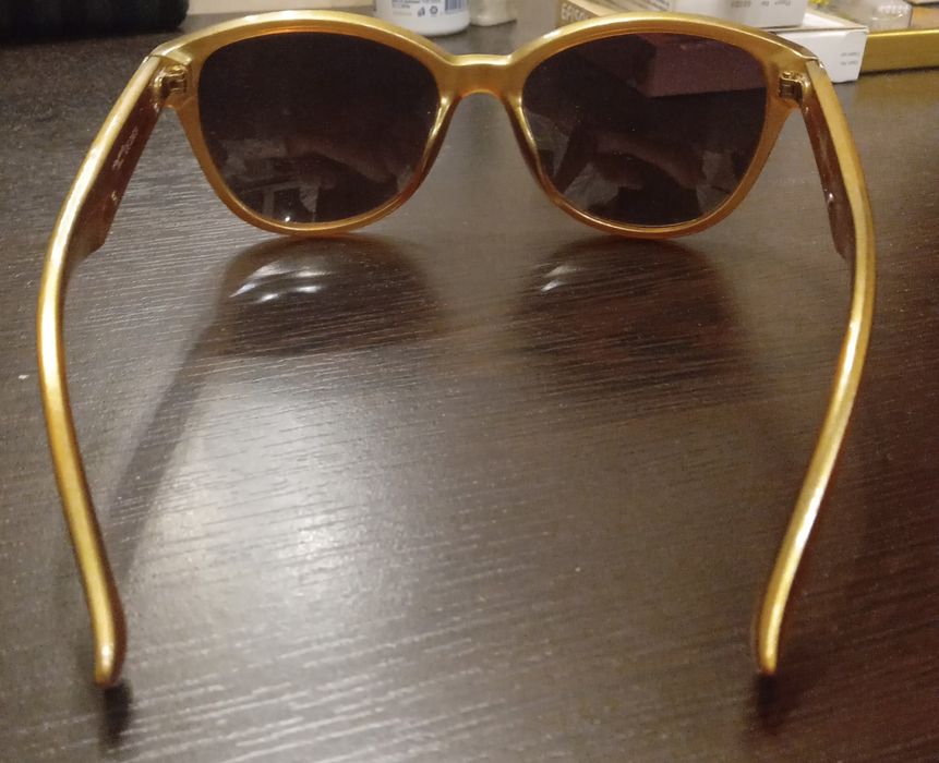 Дамски слънчеви очила