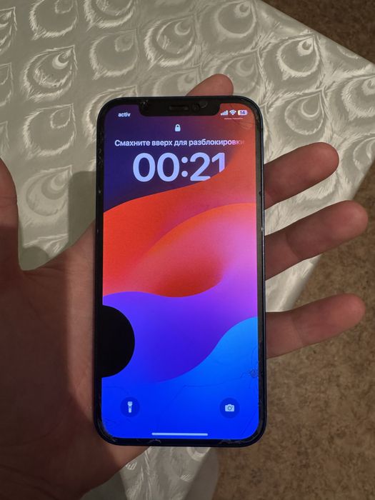 айфон 12 в синем цвете