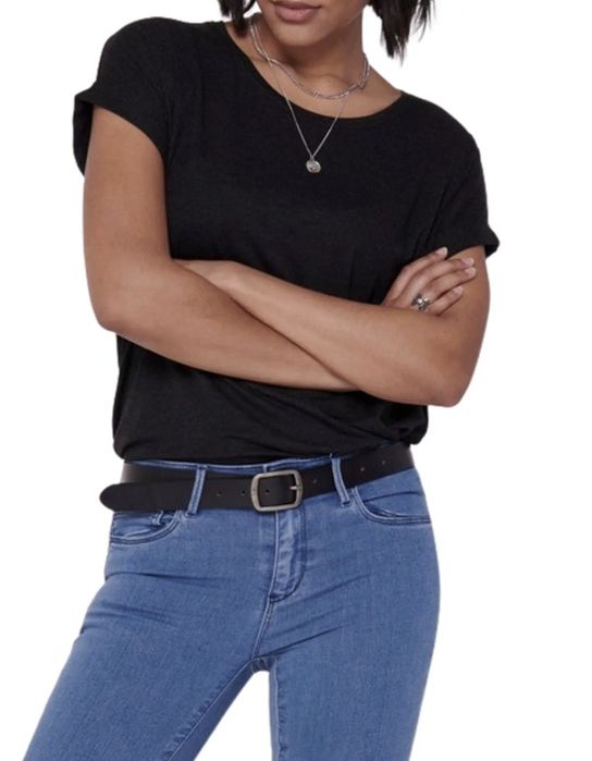 Разпродажба на едро - дамски колекции