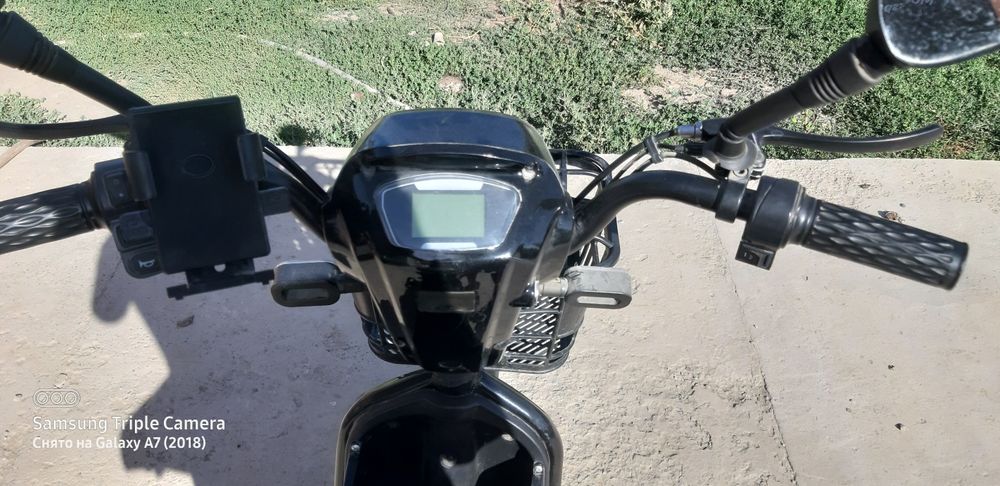 Продам новый электроскутер.