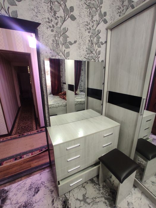 Шкаф, 2 спальный кровать, трюмо