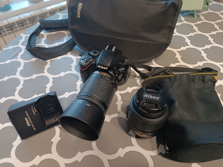 Фотоапарат Никон D5100