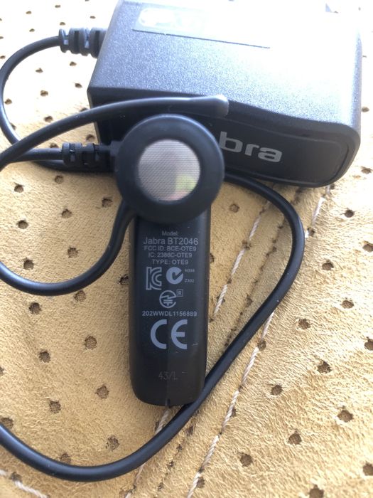 Jabra BT2046 – Bluetooth слушалка с зарядно