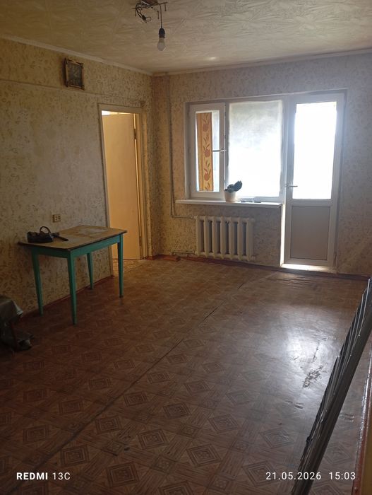 Продам квартиру 3-х комнатную