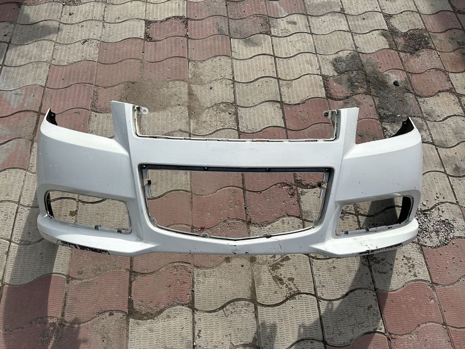 Пердний бампер, решетка, задний полка р3