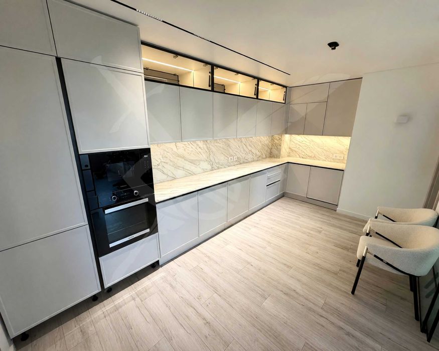 Продава се Тристаен апартамент в Поморие - 103 кв.м за 1554 €/кв.м - Снимка #6