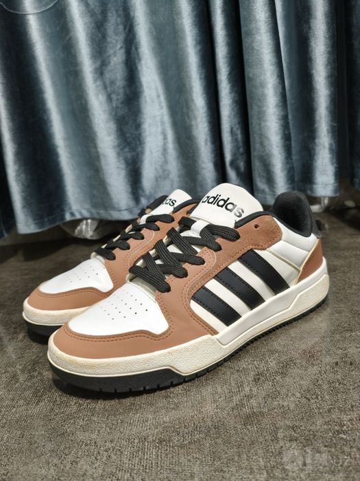 Оригинальные кроссовки Adidas Entrape