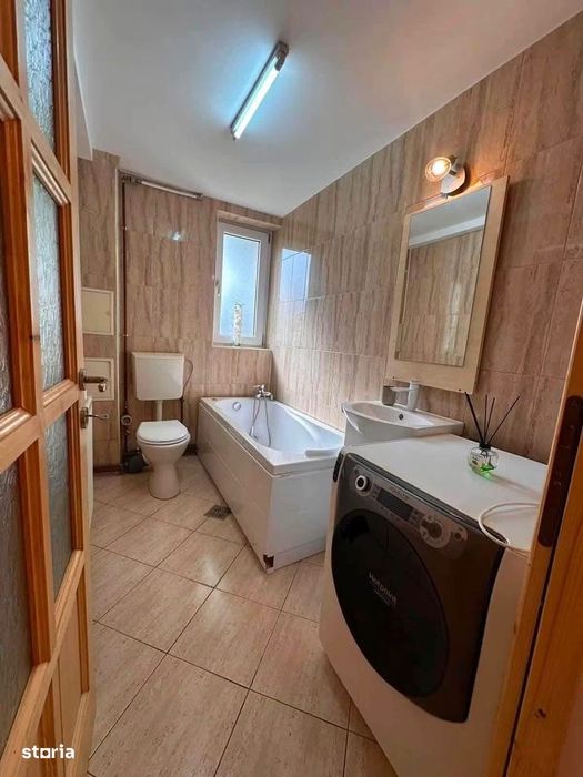 De inchiriat apartament cu 2 camere, renovat, mobilat si utilat 300e