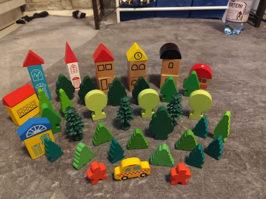 Mega set LEGO Duplo + trenuri lemn + șine (200+ piese) – complet, compatibil