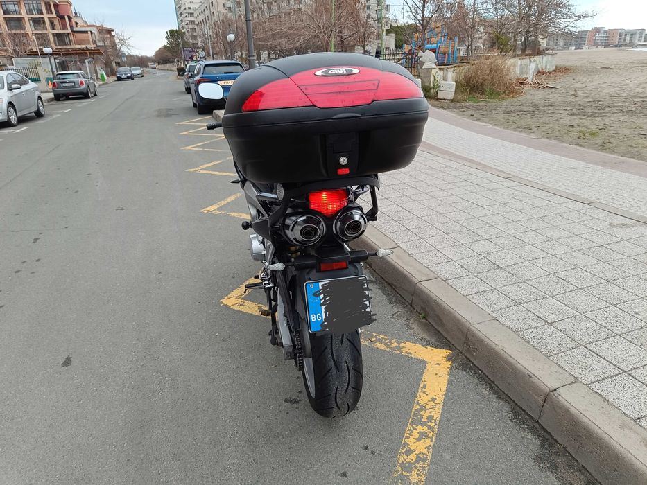 Продавам Yamaha FZ6 Fazer