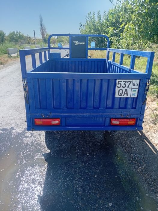 Mototsikl Lochin Holati alo 2023 yil 1.5 tonnalik