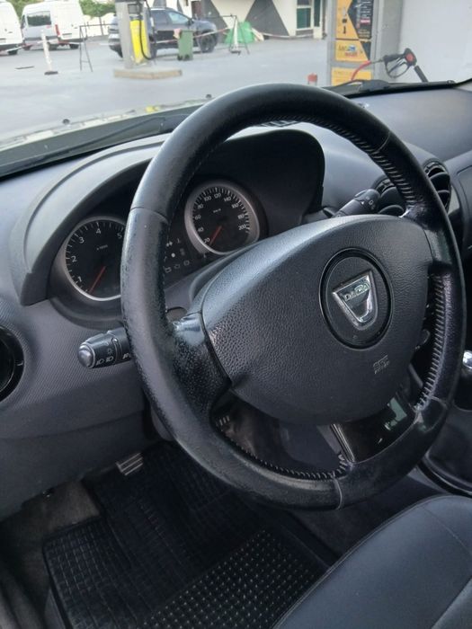 Vând Dacia Duster 1.5 Diesel