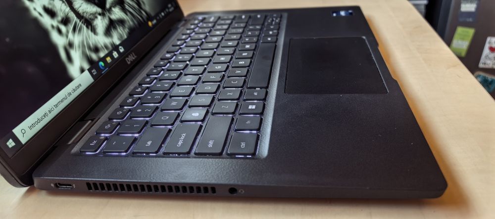 Laptop Dell 7430 Touchscreen---i7 1265U gen 12---16GB DDR4---512GB SSD
