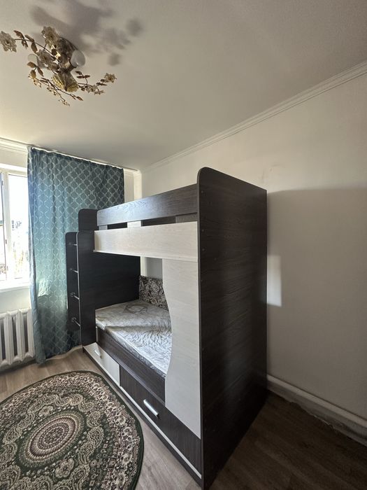 Двухъярусная кровать продам