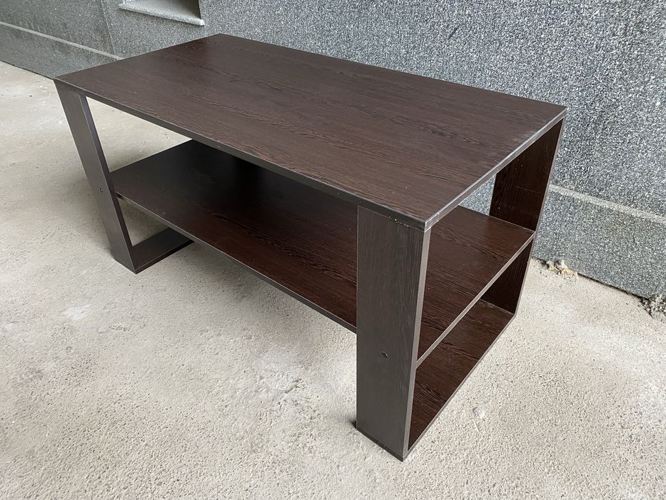 Журнальный столик 600.000