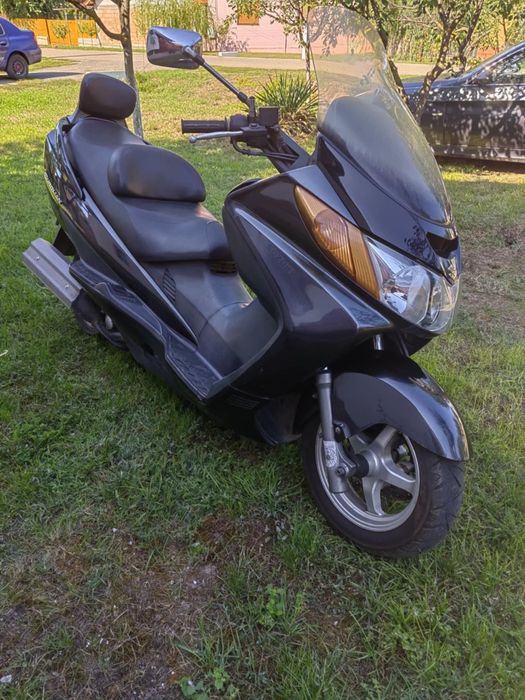 Vând scuter susuki burgman 400 cm