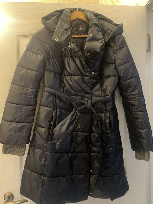 Продам пуховики для девочек девушек