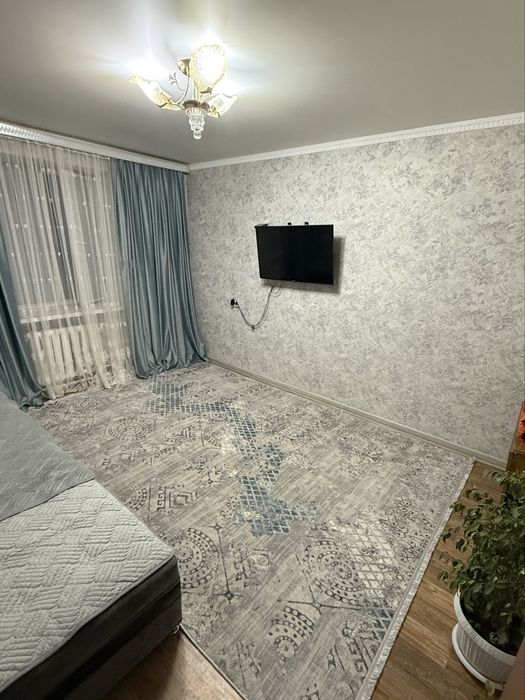 Продам квартиру  2-х комнатную (Шанхай)