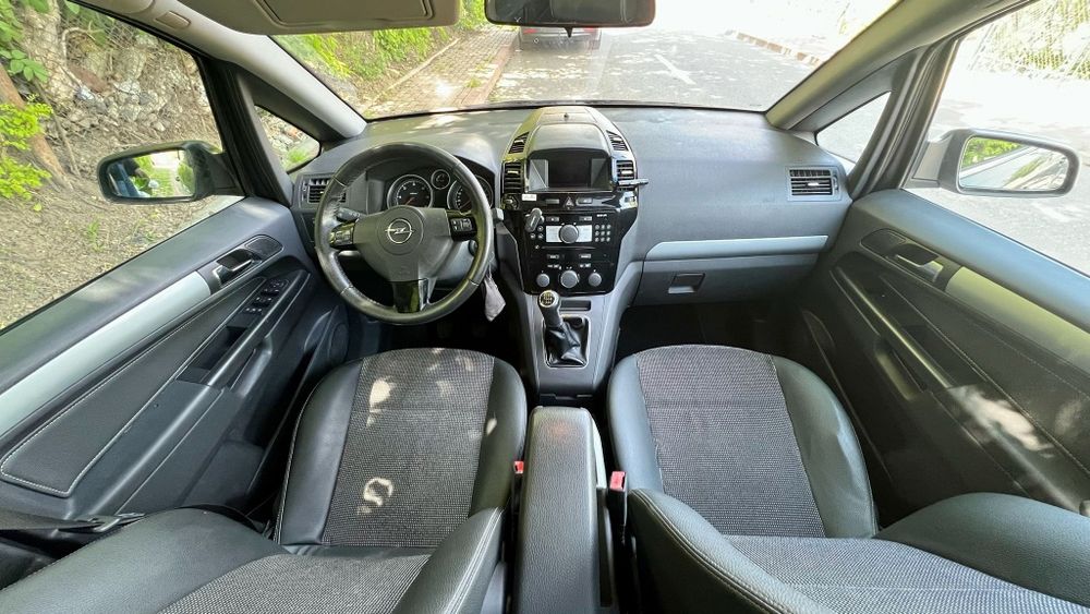Opel Zafira 1.9 tdi 150cp 7 locuri