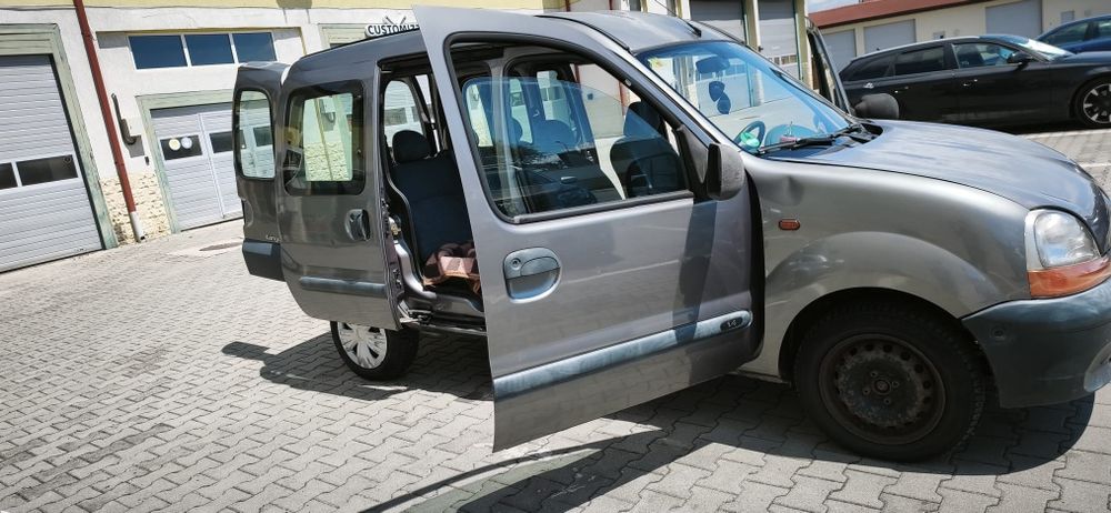 Renault Kangoo 1.4 , benzina 2003