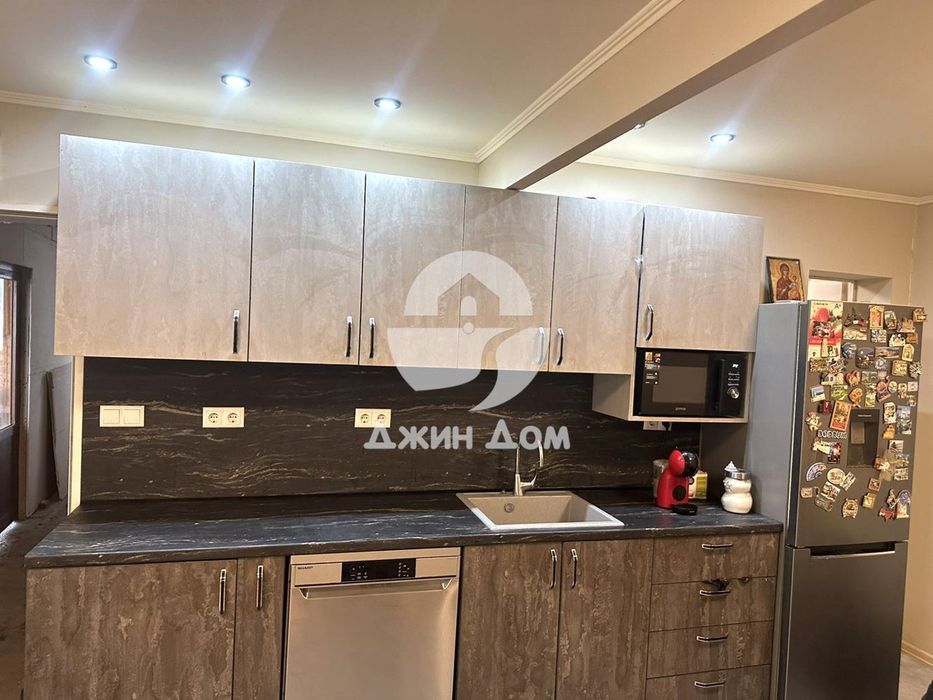 Продава се Къща в с. Полски извор, Област Бургас - 110 кв.м за 450 €/кв.м - Снимка #2
