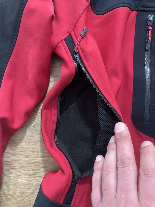 Haglofs Windstopper дамско яке М