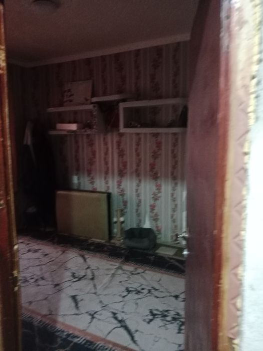 Продам квартиру 3 х  комнатную