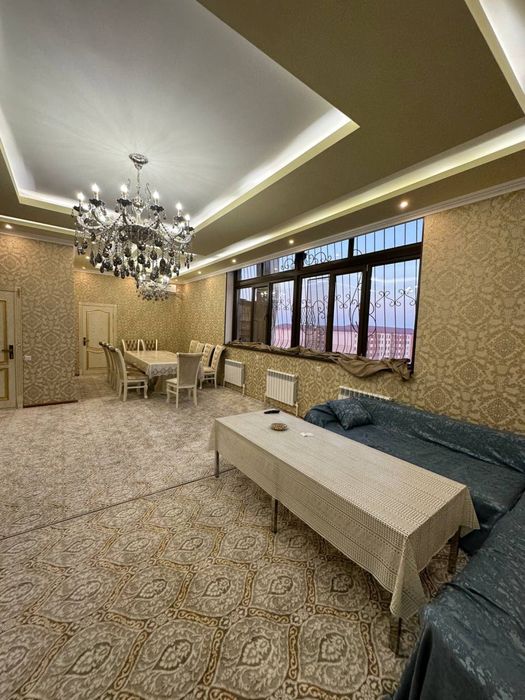 Mansard Dom sotiladi 5-6 etaj