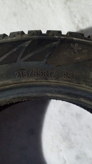 Продам зимние шины