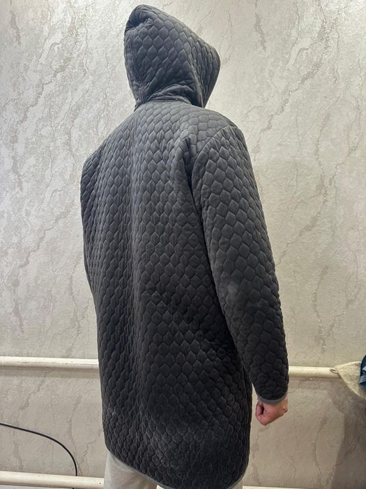 Шапан с капюшоном