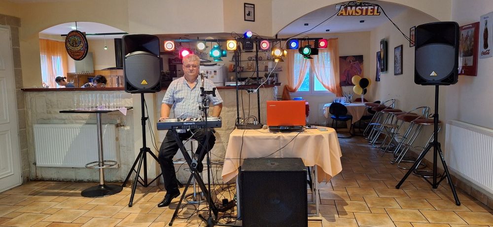 DJ Valentin & Carmen