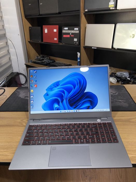 Huwi laptop arzon narxda