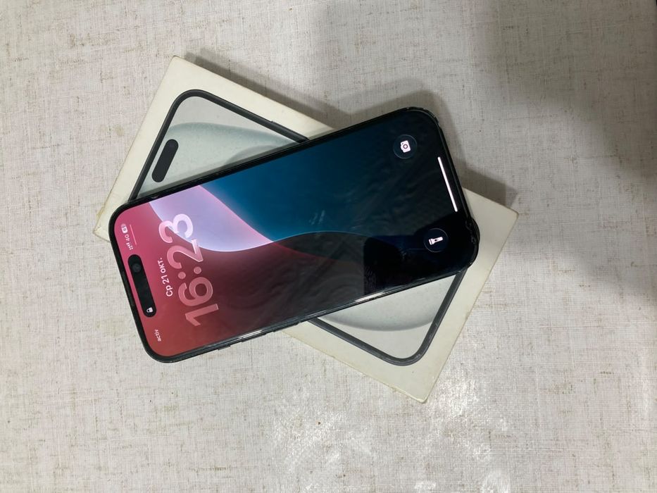 Iphone 15  коробка бар