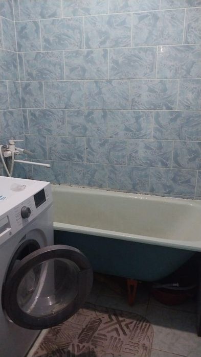Үш бөлмелі кең условиясы бар