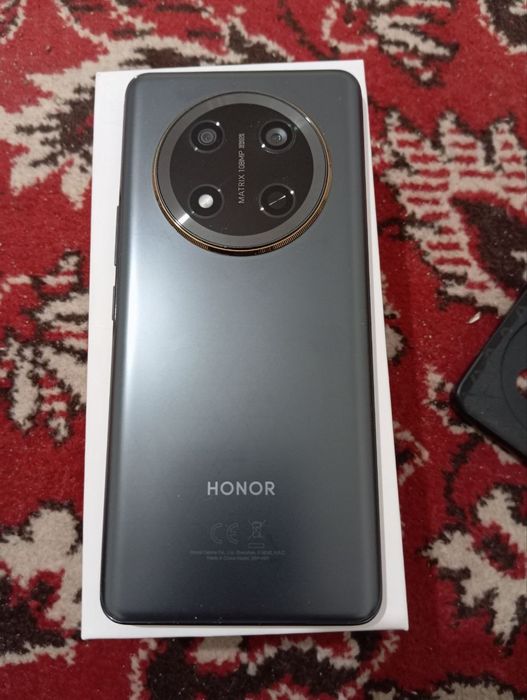 Honor X9c 5G 12/256 20 kunlik telefon sotiladi
