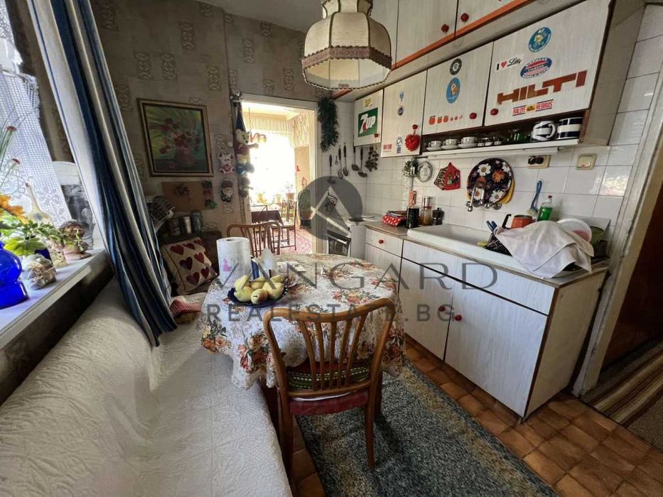 Продава се Многостаен апартамент в Пловдив, Център - 116 кв.м за 1715 €/кв.м - Снимка #5