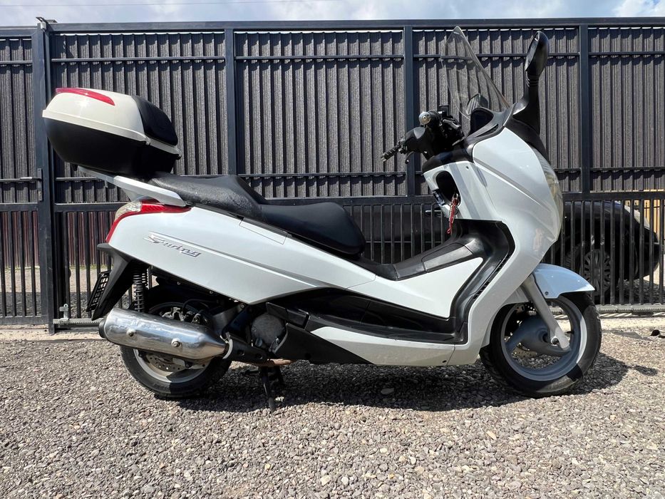 Scuter Honda S-wing 125 cc cu ABS