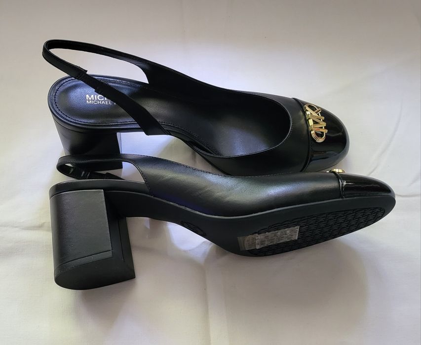 Michael Kors Perla Flex pnatofi cu toc gros negri din piele