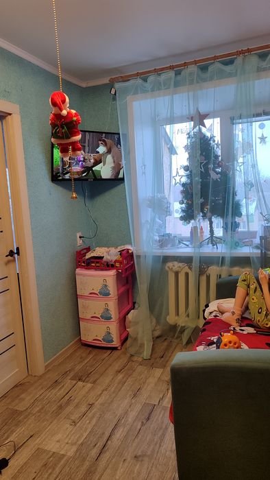 Продам 2 ком. квартиру на колосе