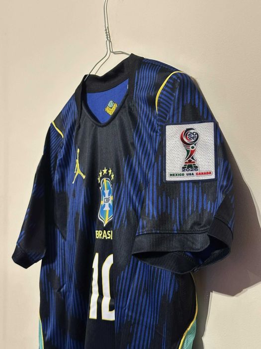 Тениска на Бразилия за Световното първенство с името на Vini JR - НОВА!