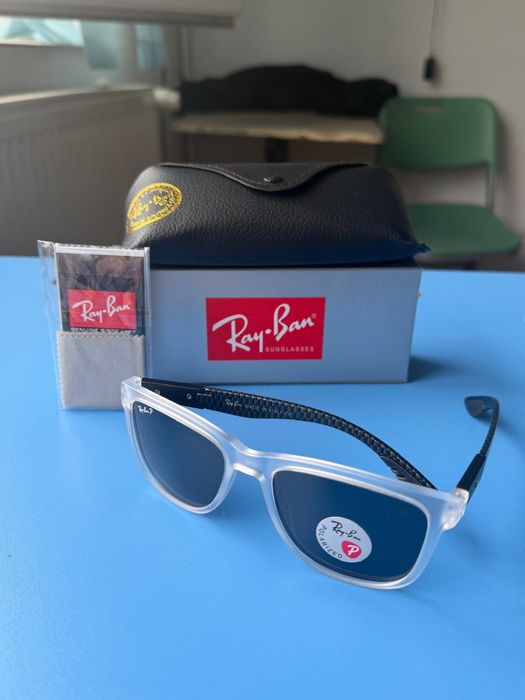 Ochelari de soare Ray-Ban Scuderia Ferrari RB8343 Carbon White Polarized – NOI